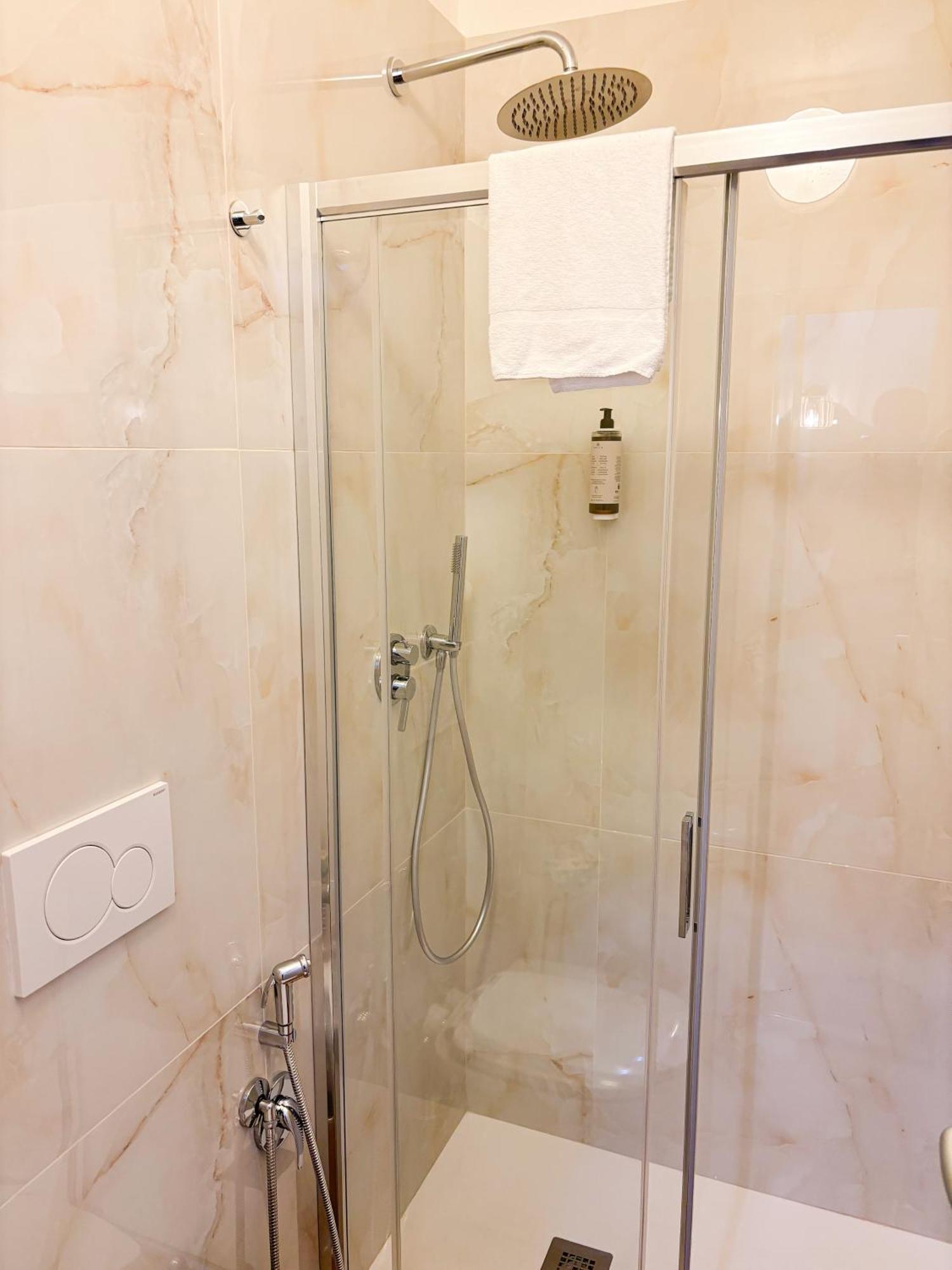 San Pietro Prestige Rooms Roma Ngoại thất bức ảnh